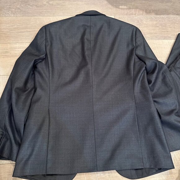 REACTION KENNETH COLE 2 PIECE SUIT CHARCOAL GRAY 36S COAT 30 X 30 - Picture 7 of 15